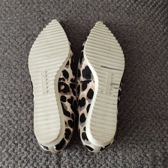 Cheetah print dress shoe - Picture 2 of 2